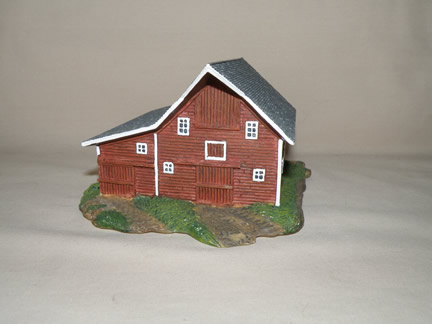 17139 Toy Farmer Museum Barn