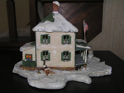HO46BO Farmhouse (lighted)