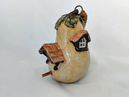 LD 6 Gourd Bird House